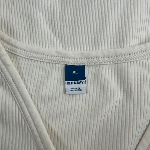 Old Navy Women’s Sz XL White Rib Fitted Long Sleeve T-Shirt - Picture 4 of 5